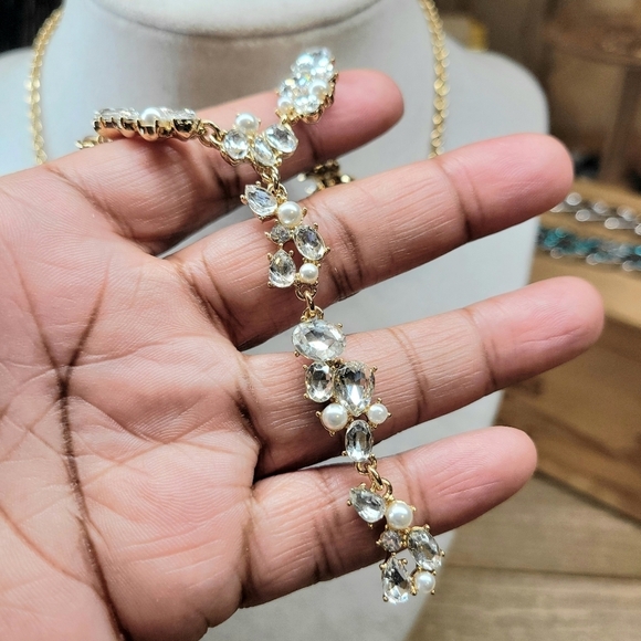 Goldtone, Rhinestone & Faux Pearl Lariat Necklace • Better  Goldtone, Rhinestone & Faux Pearl Lariat Necklace • Better Costume Jewelry